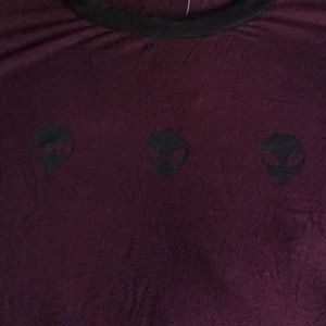 soft, never worn alien t-shirt